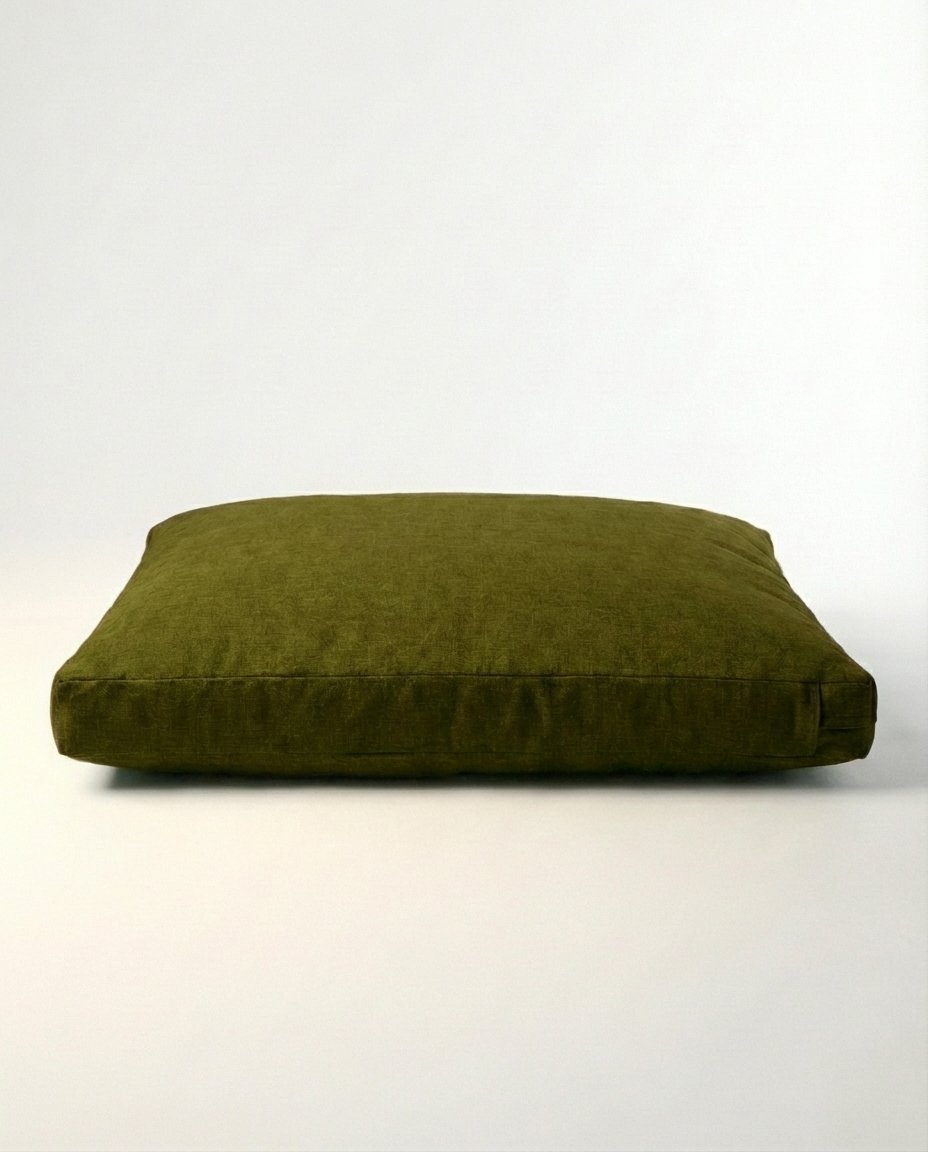 chewproof dog bed with cover