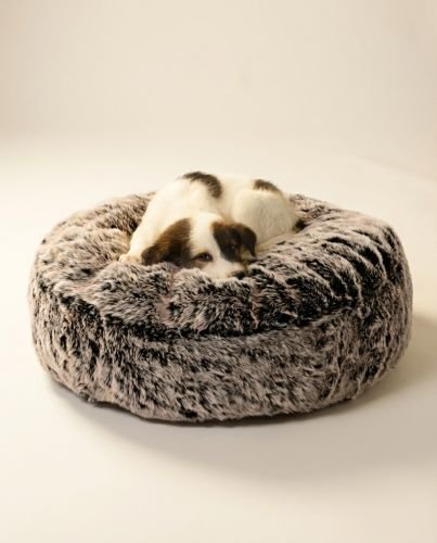 Wolf Grey – Cozy Faux Fur Dog Bed